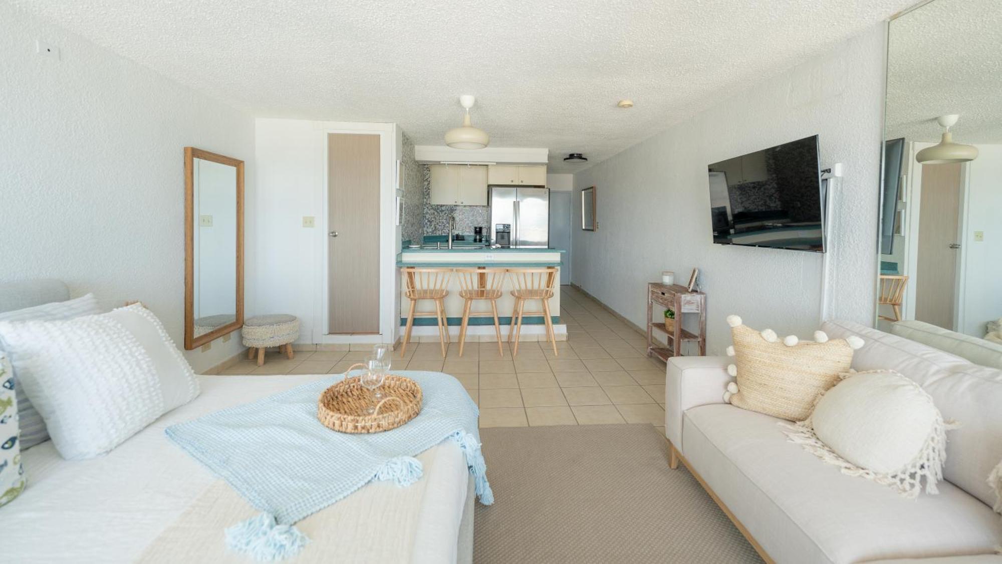 Ocean View Deluxe Suite: Pvt. Beach & Pool San Juan Kültér fotó